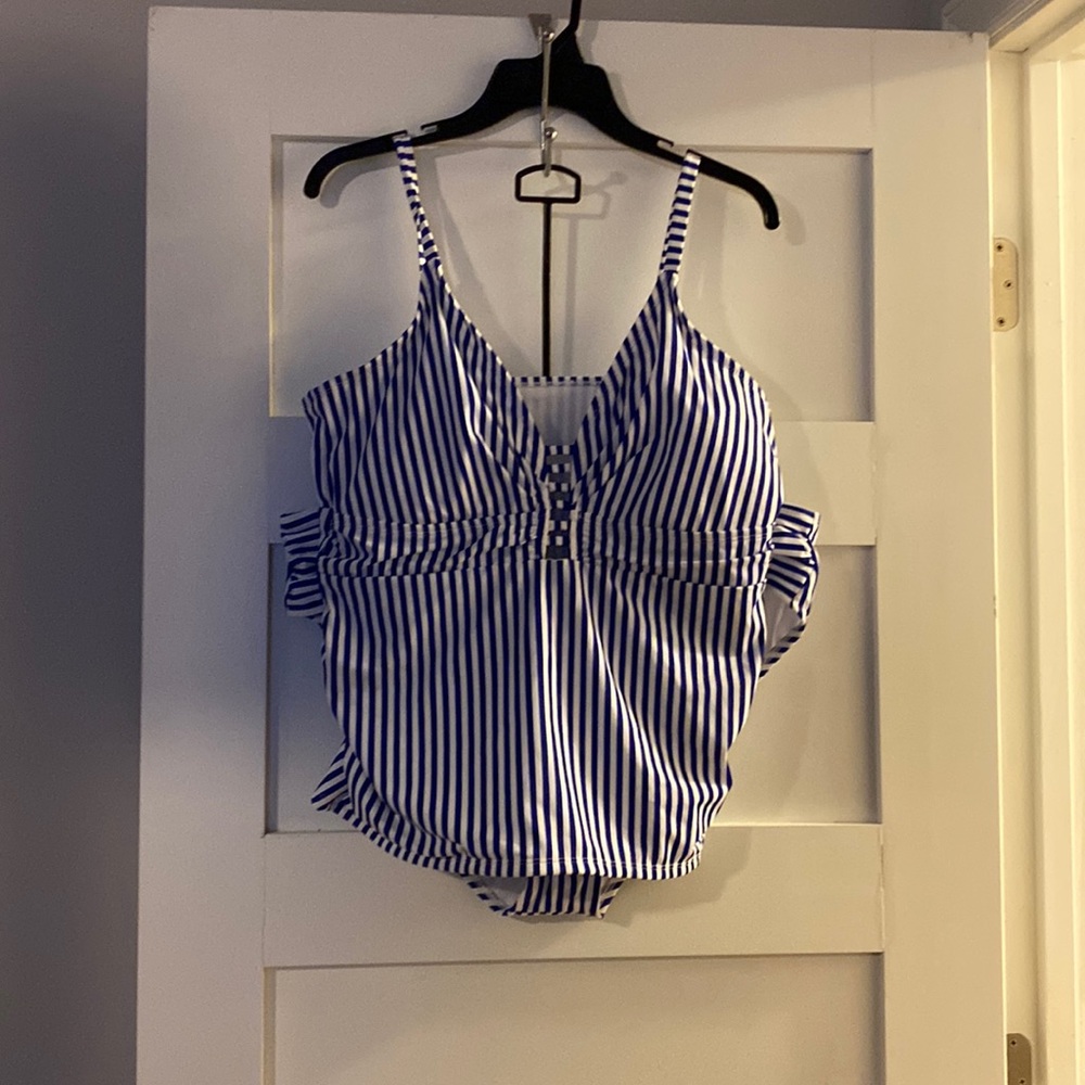 Blue and white stripe tankini!!!